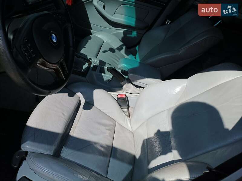 Седан BMW 3 Series 1999 в Маньковке