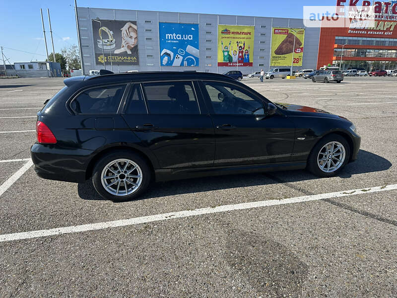 Универсал BMW 3 Series 2011 в 