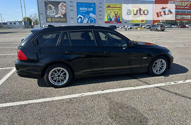 Универсал BMW 3 Series 2011 в 