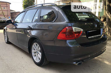 Универсал BMW 3 Series 2008 в Калуше