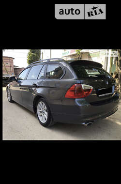 Универсал BMW 3 Series 2008 в Калуше