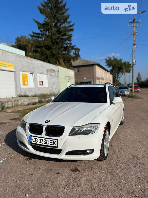 Универсал BMW 3 Series 2008 в Городне