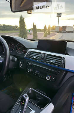 Седан BMW 3 Series 2012 в 