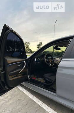 Седан BMW 3 Series 2012 в 