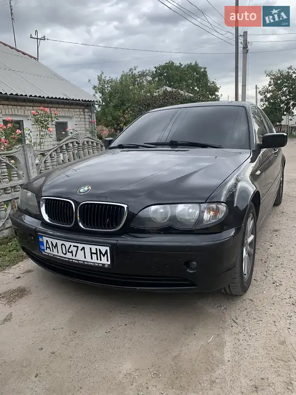 Седан BMW 3 Series 2004 в 