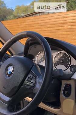 Седан BMW 3 Series 2017 в Чернигове