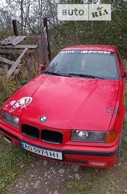 Седан BMW 3 Series 1992 в Рахове