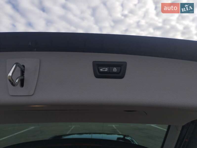 Универсал BMW 3 Series 2017 в Житомире