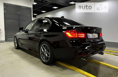 Седан BMW 3 Series 2013 в Львові