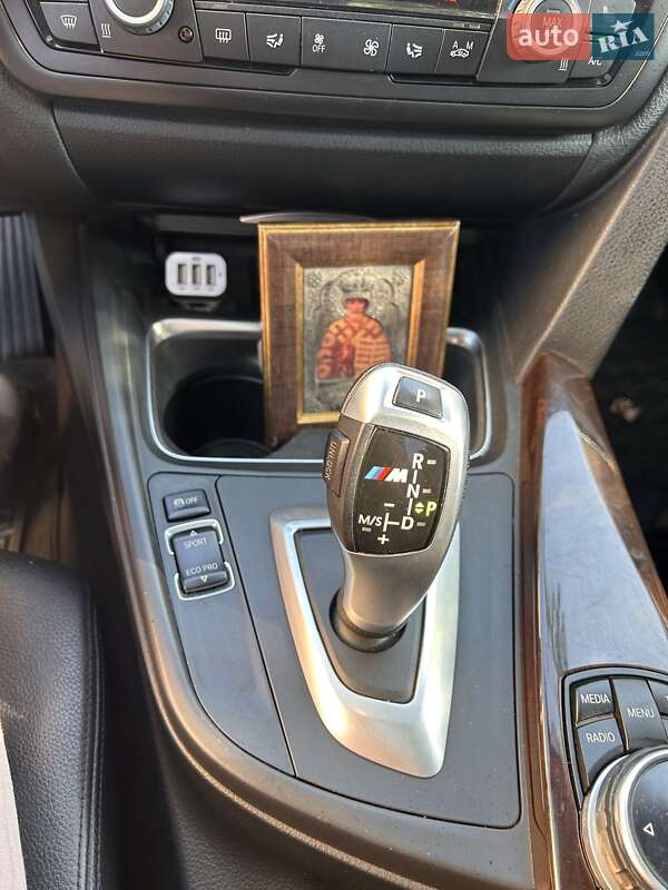 Седан BMW 3 Series 2014 в Млинове фото 2 Седан BMW 3 Series 2014 в Млинове