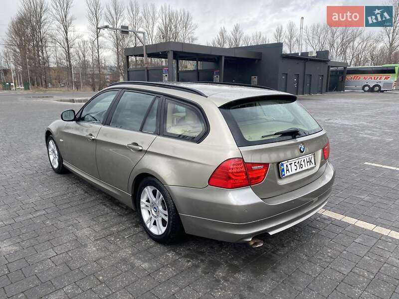 Универсал BMW 3 Series 2011 в Ивано-Франковске