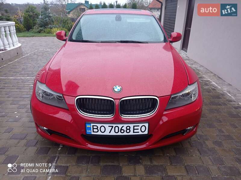 Седан BMW 3 Series 2011 в Тернополе