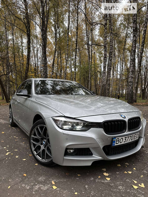Седан BMW 3 Series 2017 в Тернополі