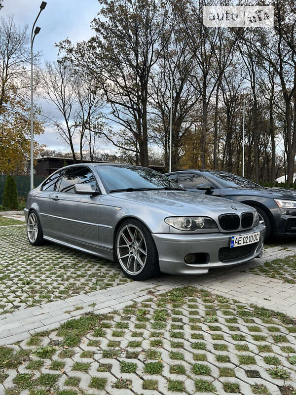 Купе BMW 3 Series 2003 в 
