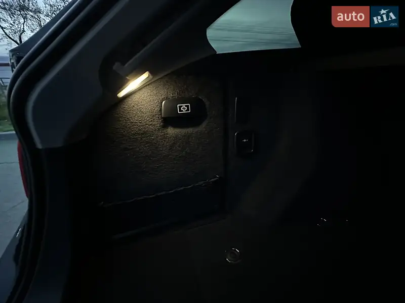 BMW 3 Series 2014 VIN WBA3K91040F936322 фото оголошення 14 з 83