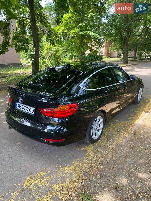 Седан BMW 3 Series 2014 в Кривому Розі