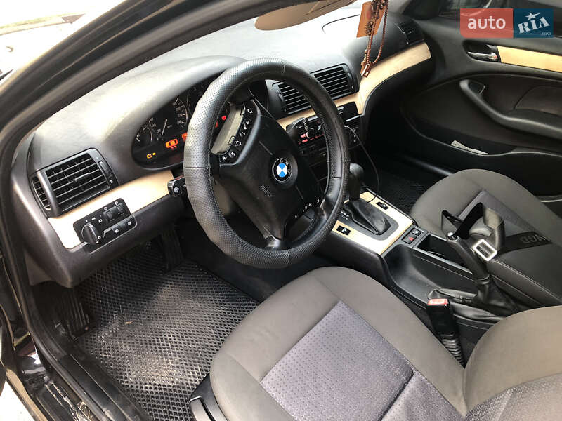 Универсал BMW 3 Series 2003 в Бориславе