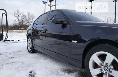 Седан BMW 3 Series 2005 в Галичі