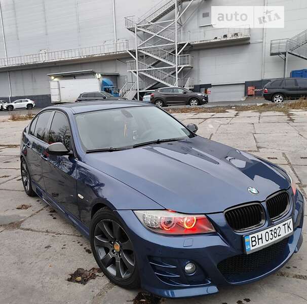 Седан BMW 3 Series 2005 в Одесі