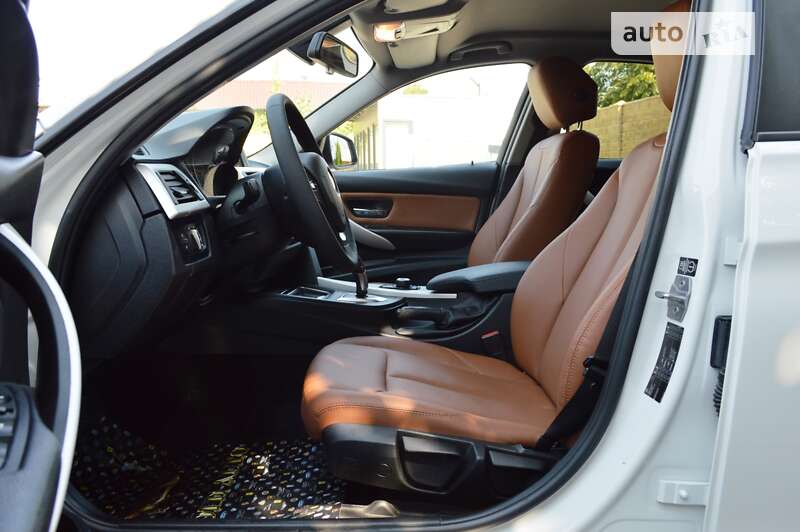 Седан BMW 3 Series 2012 в Одесі