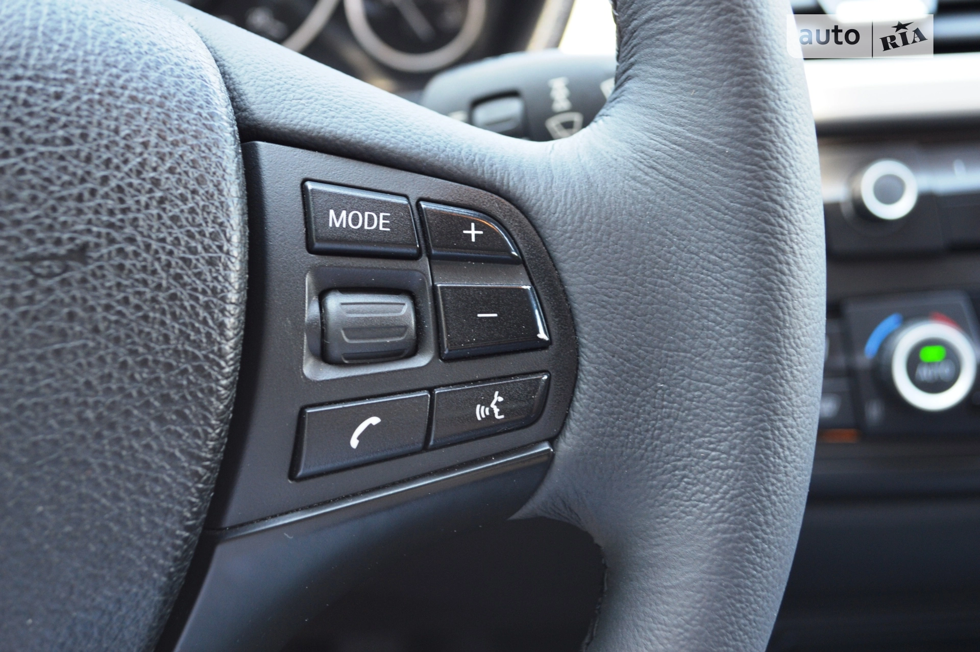 2012 BMW 3er - мініатюра 23