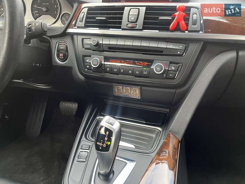 Седан BMW 3 Series 2014 в Харкові