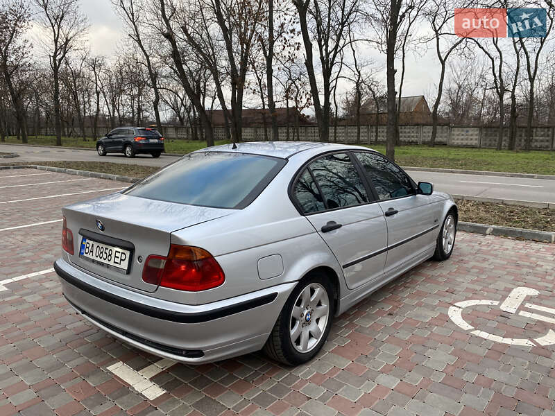 Седан BMW 3 Series 2001 в Кропивницком