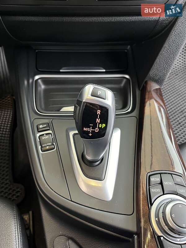 Седан BMW 3 Series 2013 в Одессе
