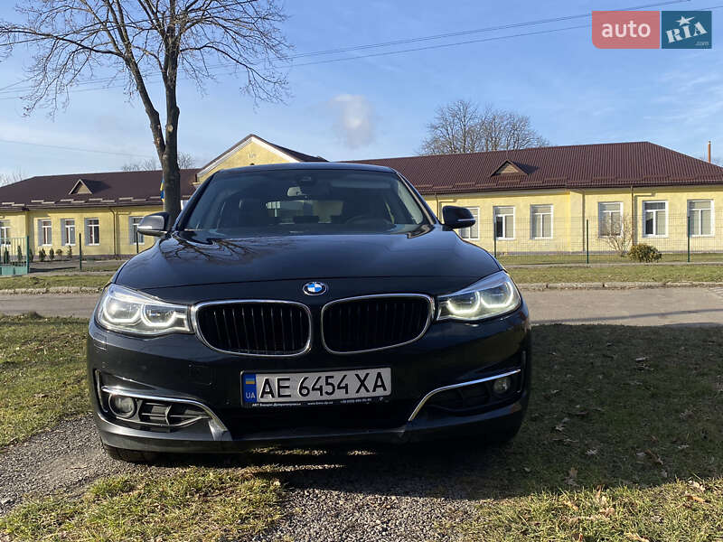 Седан BMW 3 Series 2015 в Львове фото 5 Седан BMW 3 Series 2015 в Львове