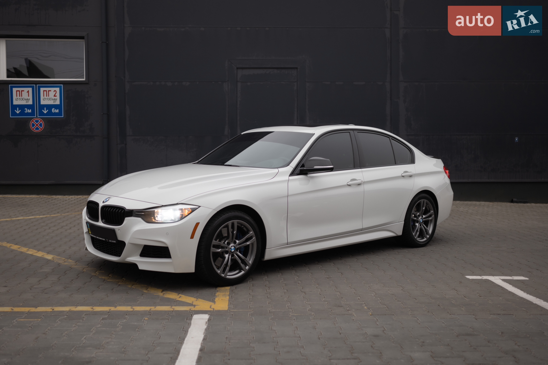 2015 BMW 3er - фото 1