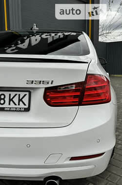 Седан BMW 3 Series 2014 в 