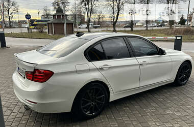 Седан BMW 3 Series 2014 в 