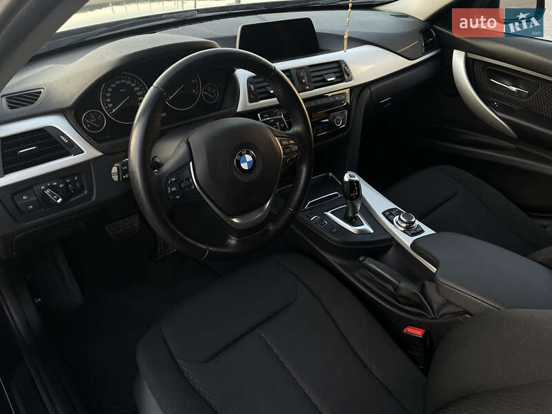 Універсал BMW 3 Series 2017 в Львові