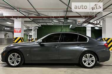 Седан BMW 3 Series 2017 в Киеве