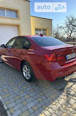 Седан BMW 3 Series 2014 в Ужгороді