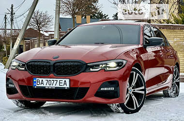Седан BMW 3 Series 2020 в Кропивницком