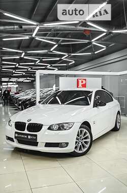 Купе BMW 3 Series 2009 в Одессе