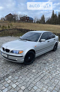 Седан BMW 3 Series 2004 в Надвірній