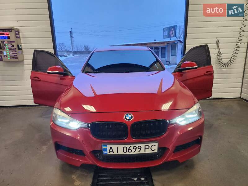 Седан BMW 3 Series 2016 в Вышгороде