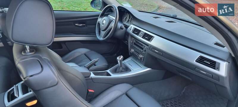 Седан BMW 3 Series 2009 в Киеве фото 4 Седан BMW 3 Series 2009 в Киеве