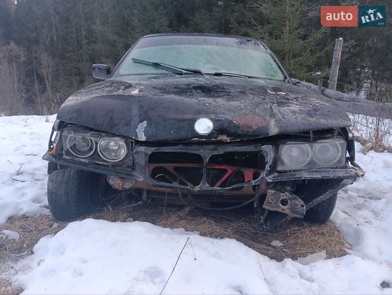 Седан BMW 3 Series 1993 в Чернівцях фото 18 Седан BMW 3 Series 1993 в Чернівцях