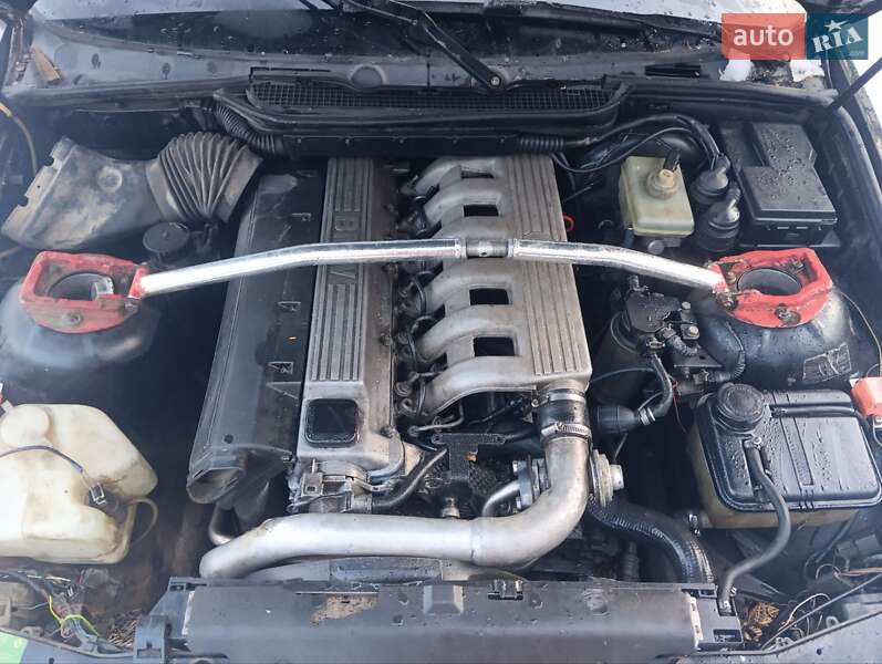 Седан BMW 3 Series 1993 в Чернівцях фото 3 Седан BMW 3 Series 1993 в Чернівцях