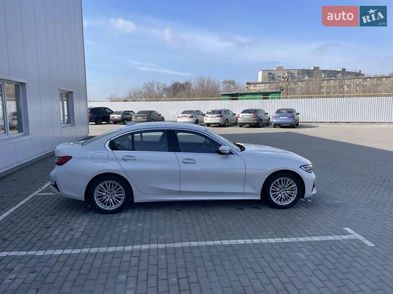 Седан BMW 3 Series 2019 в Запорожье