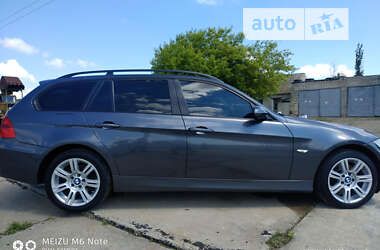 Універсал BMW 3 Series 2008 в Миколаєві