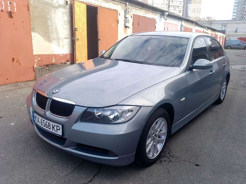 Седан BMW 3 Series 2006 в Киеве