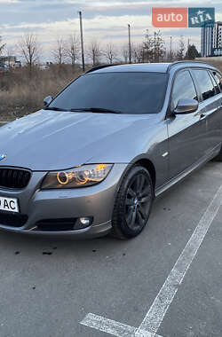 Універсал BMW 3 Series 2010 в Софіївській Борщагівці