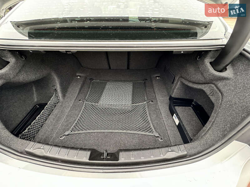 Седан BMW 3 Series 2014 в Львове фото 18 Седан BMW 3 Series 2014 в Львове