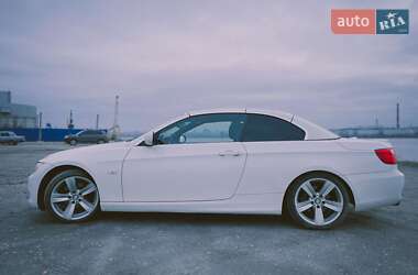 Кабріолет BMW 3 Series 2010 в Дніпрі