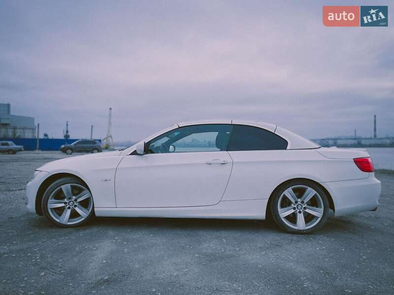 Кабріолет BMW 3 Series 2010 в Дніпрі