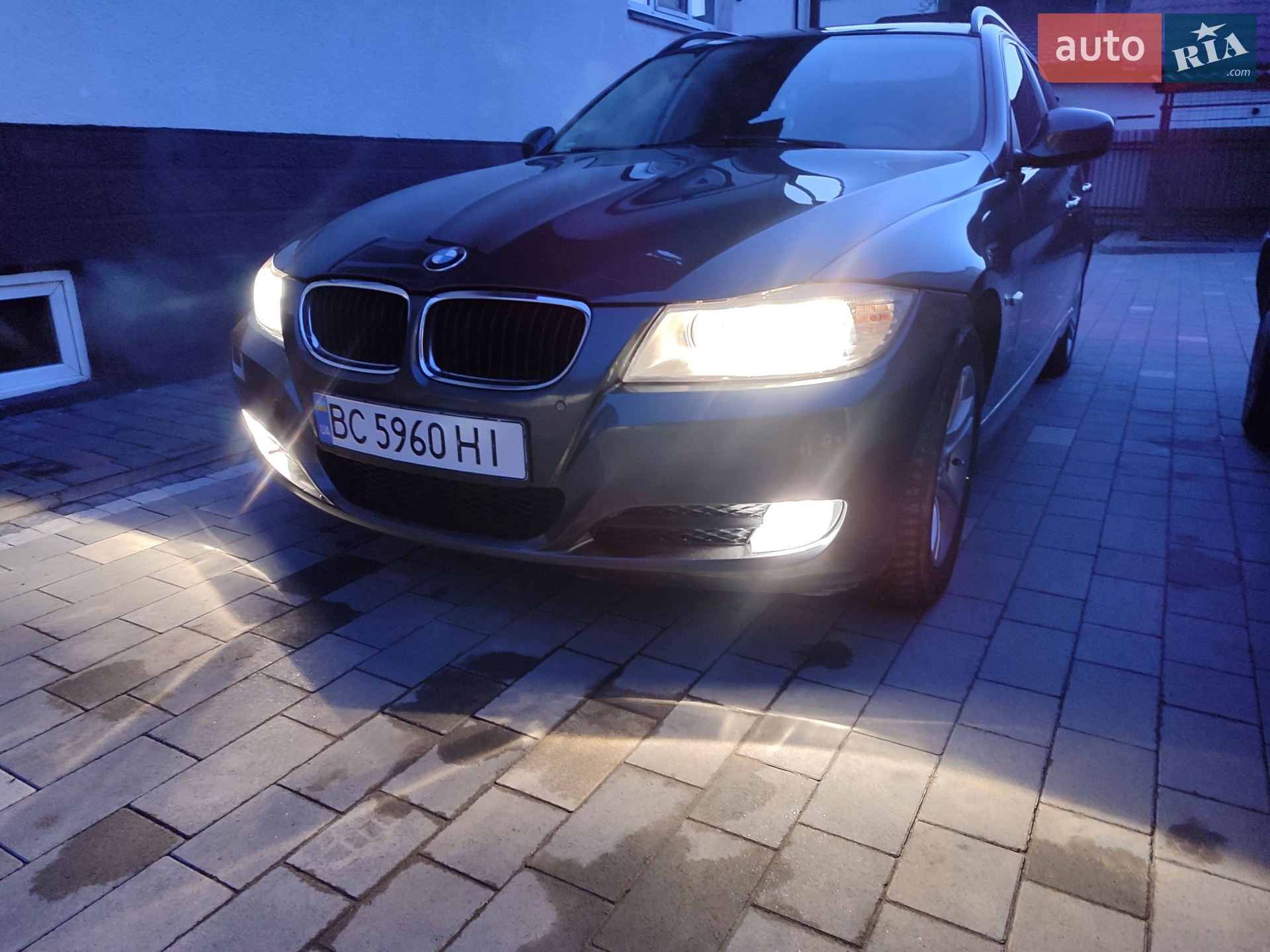 2010 BMW 3er - мініатюра 7